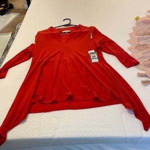 Women’s XL Chaus top